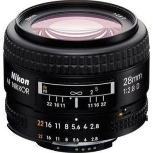 Nikon AF Nikkor 28mm f/2.8D