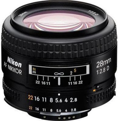 Nikon AF Nikkor 28mm f/2.8D