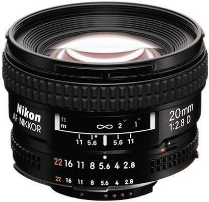 Nikon AF Nikkor 20mm f/2.8D