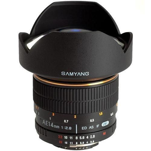 Samyang 14mm f/2.8 > Canon