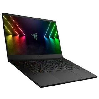 Razer Blade 15 (RZ09-0421NFD3-R3F1)